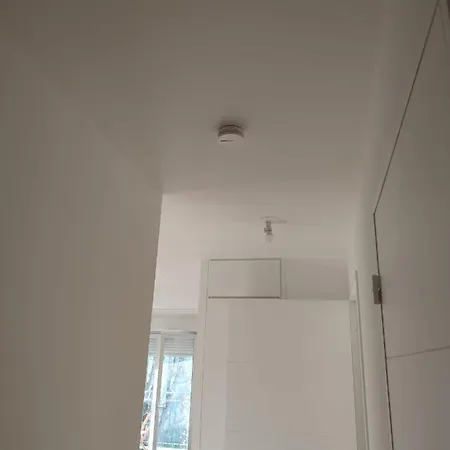 Privee Dans Un Nouvel Partage Pres De Paris Avec Parking Gratuit Apartman
